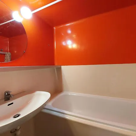 Tournavelles - 4 Pieces Pour 8 Personnes En Duplex, Au Pied Des Pistes Et Des Commerces, Proche De L'esf Et De La Garderie Dans Le Mae-1683 Apartment *