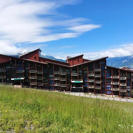 Apartment Tournavelles - 4 Pieces Pour 8 Personnes En Duplex, Au Pied Des Pistes Et Des Commerces, Proche De L'esf Et De La Garderie Dans Le Mae-1683 *